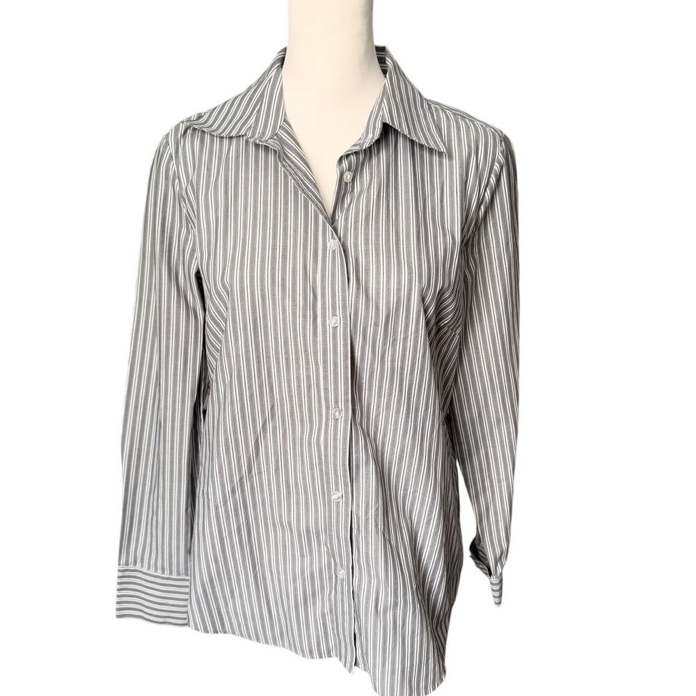 IZOD Women's Button down Top Long Sleeve Gray White Medium